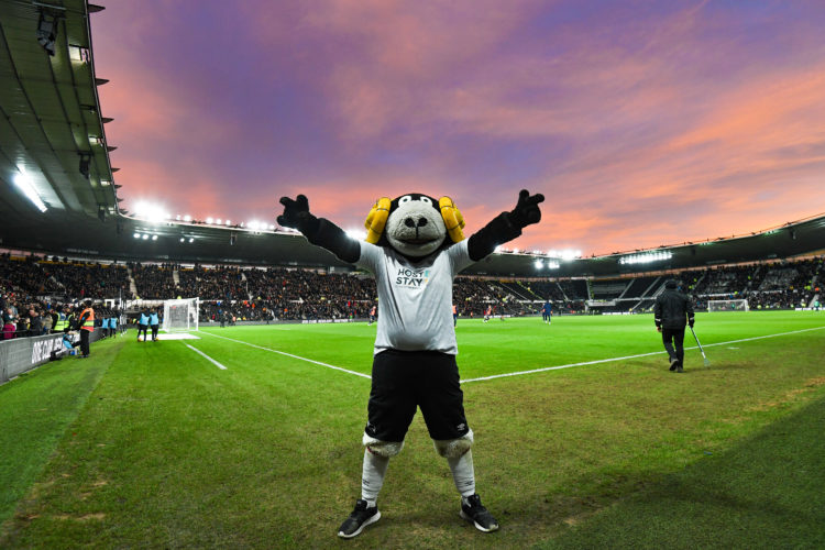 Photo by Jon Hobley/MI News/NurPhoto via Getty Images