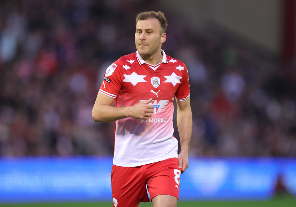 Barnsley v Bolton Wanderers - Sky Bet League One Play-Off Semi-Final 1st Leg