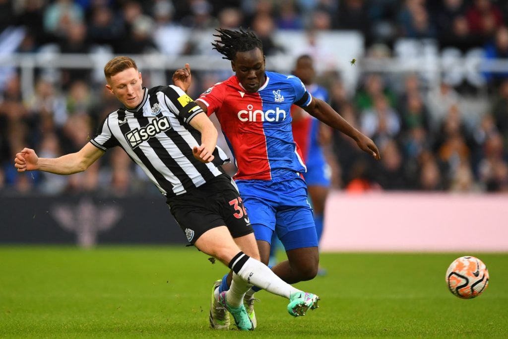 FBL-ENG-PR-NEWCASTLE-CRYSTAL PALACE